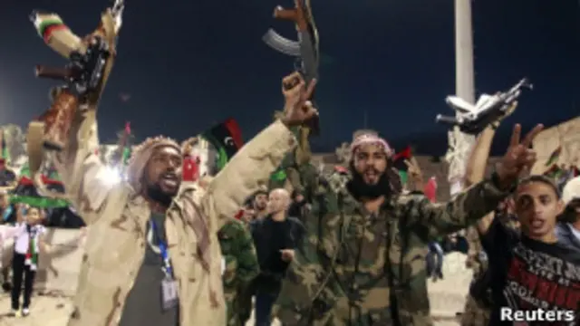 Pertempuran di Libia berakhir setelah Gaddafi tewas