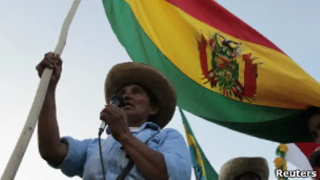 Indígenas protestam em La Paz. Foto: Reuters