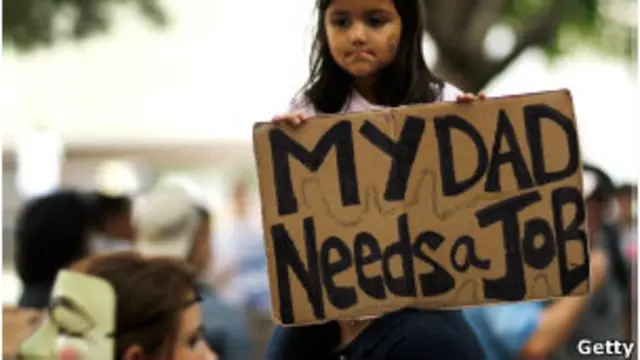 د کار نړیواله اداره د یوروګوای او برازیل په څېر هیوادونو ته اشاره کوي چې وایي د ښو کارونو په موندلو کې یې پانګونه کړې او عام خدمتونه یې ګټور دي.