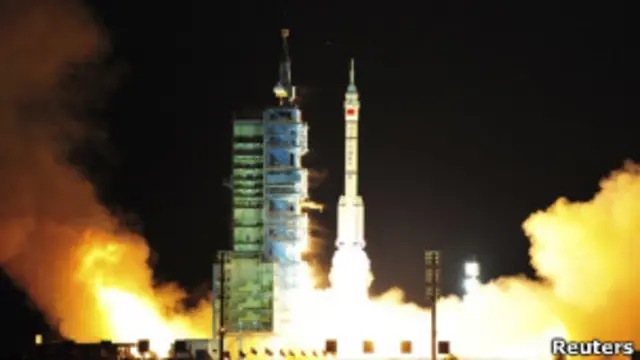 Запуск китайской ракеты