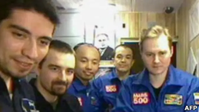 Участники эксперимента МАРС 500