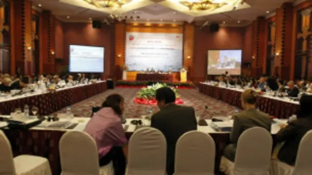 Nhiều hội nghị diễn ra để bàn về tranh chấp Biển Đông