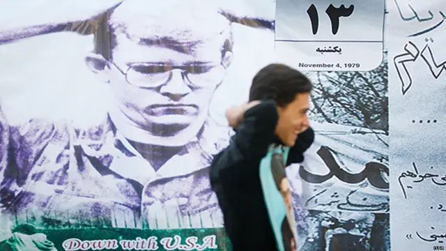 دغه مظاهرې د امریکا متحدو ایالتونو له ملګرو سره د تهران د واکمنو د اټومي پروګرام پر سر له خبرو وروسته وشوې. 