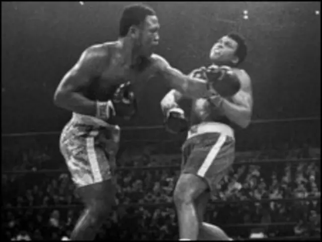 د فريزر او محمد علي سيالۍ خورا مشهورې وې