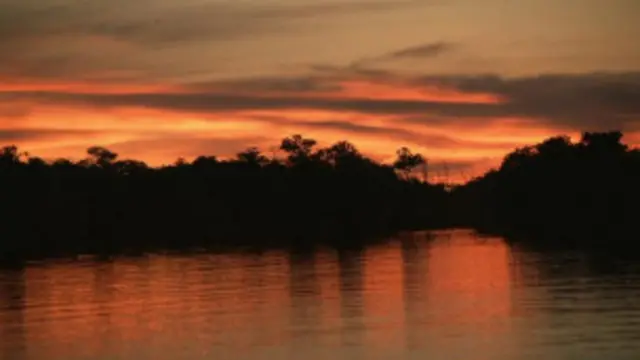 Ubwato bwarohamye muri Tanganyika muri Kongo bwari bwuzuye cane