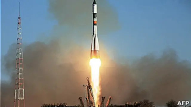 Старт ракеты "Союз" с кораблем "Прогресс"