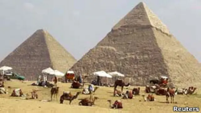 Пирамиды в Гизе