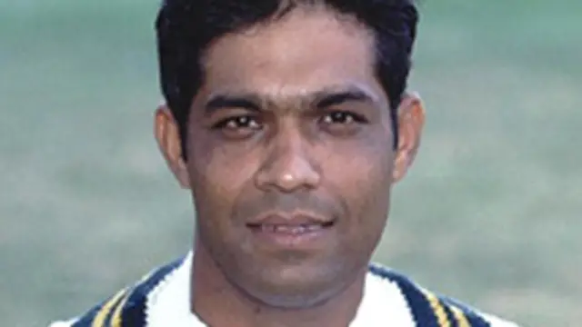 راشد لطیف پاکستانی کرکٹ میں میچ فکسنگ کے خلاف صدا بلند کرنے والے پہلے کرکٹر کے طور پر مشہور ہیں
