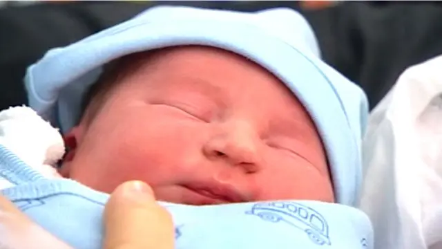 11月11日11点11分婴儿