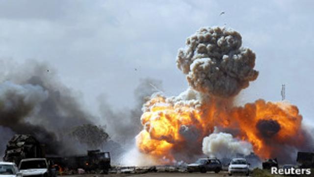 حملات ناتو به لیبی