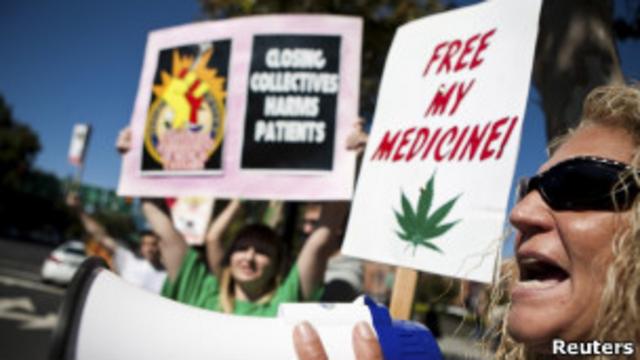 manifestantes a favor del uso de la marihuana medicinal