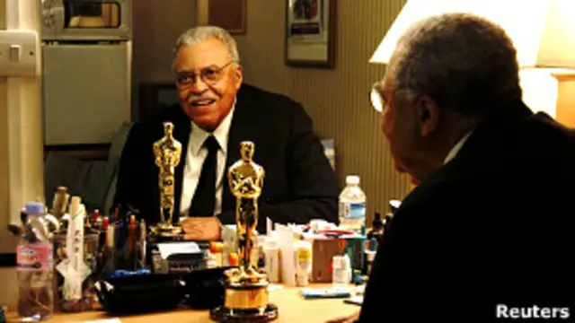 Джеймс Эрл Джонс