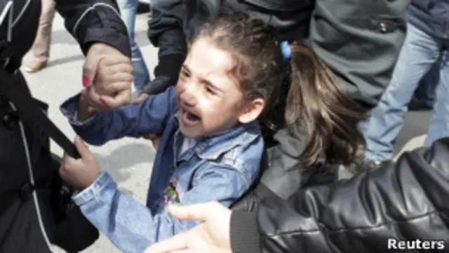 Во время демонстрации в Баку в апреле