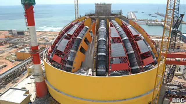 कोडनकुलम परमाणु संयंत्र तमिलनाडु के तिरुनलवेली जिले में स्थित है