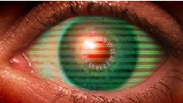 लैंस से फोकस की दूरी को कम किया जा सकता है 