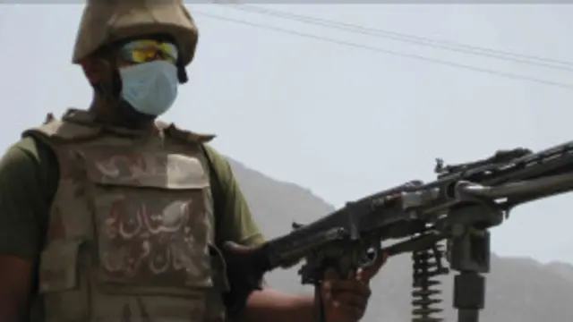 سنیچر کی صبح تحصیل پینڈیالے میں ایک سرکاری سکول کو بھی بم سے اْڑایا گیا