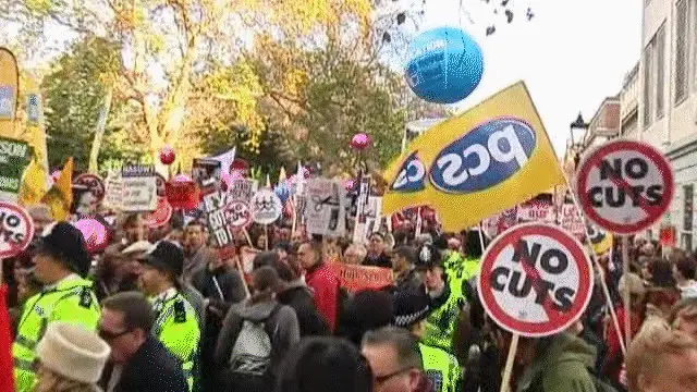 英国公共部门的工会将于十月举行一系列全国大罢工。