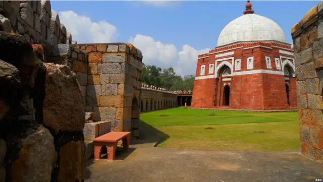 तुग़लकाबाद का किला