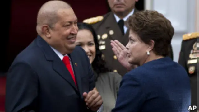 Hugo Chávez e Dilma Rousseff / AP