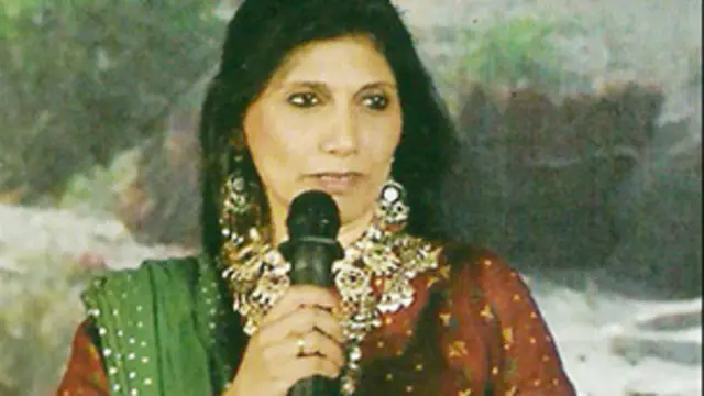 مصنفہ فوزیہ سعید ایک خانہ بدوش عورت کے روپ میں