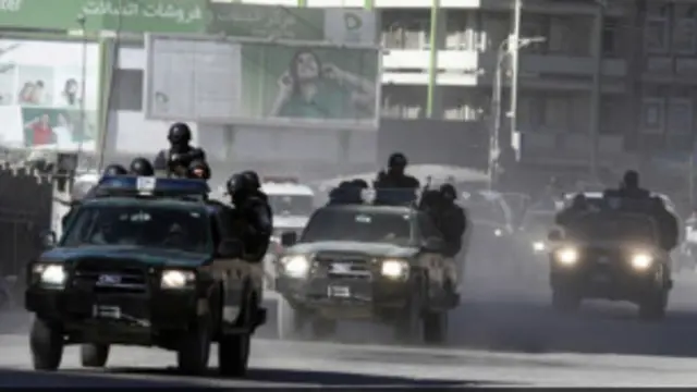 پیش از این هم نیروهای امنیتی در کابل برای جلوگیری از تردد خودروهای شیشه دودی تلاش کرده اند، اما موفق نشده اند