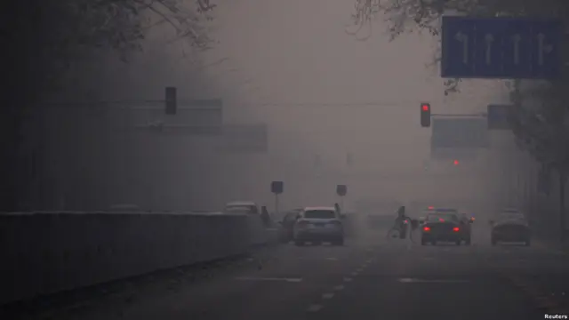 北京市中心的煙霧污染至周二（１２月６日）更為嚴重。