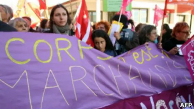 В последнее время во Франции все чаще начали проходить митинги за запрет протитуции