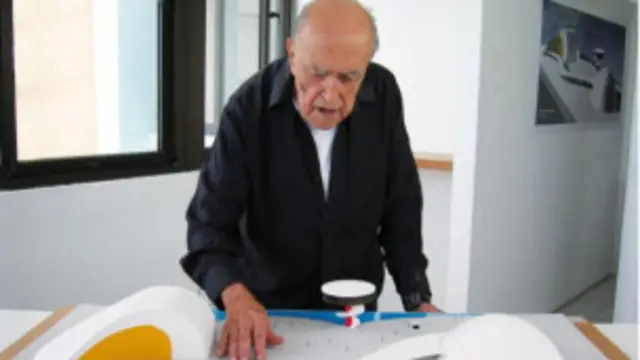 Oscar Niemeyer. Cortesia