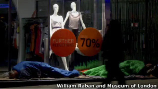 Бездомные на лондонских улицах все также ночуют под окнами магазинов, как и 150 лет назад (кадр из фильма Уильяма Раббана "Бездомная тень")