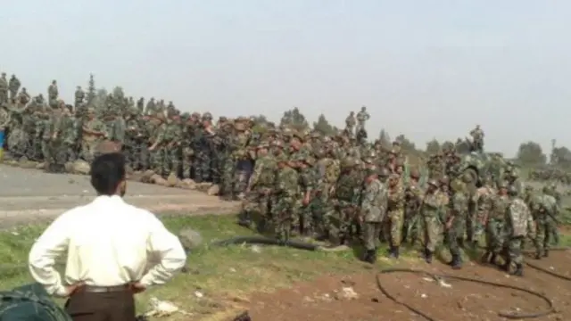 Tentara Suriah di Deraa, pertengahan November 2011.