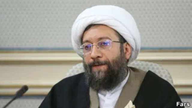 رئیس قوهقضاییه میگوید حفرههای امنیتی و جاسوسی از طریق ارتباطات اینترنتی و تلفن همراه میسر میشود