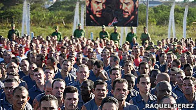 Tù nhân ở Cuba