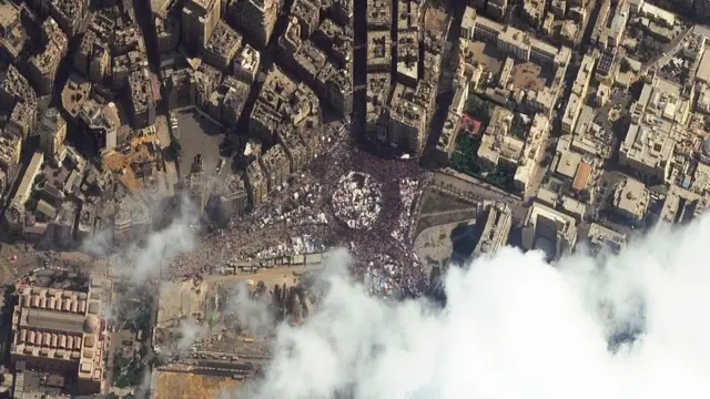 Площа Тахрір у Каїрі