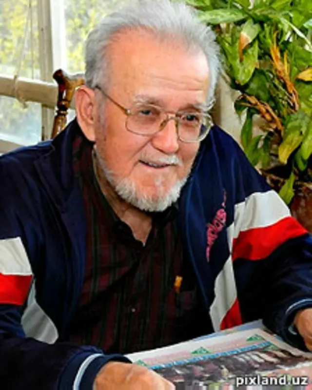 Обид Юнусов: 'Курашчиларимиз ғалаба қозониб келишса, ура деб юбораман...'