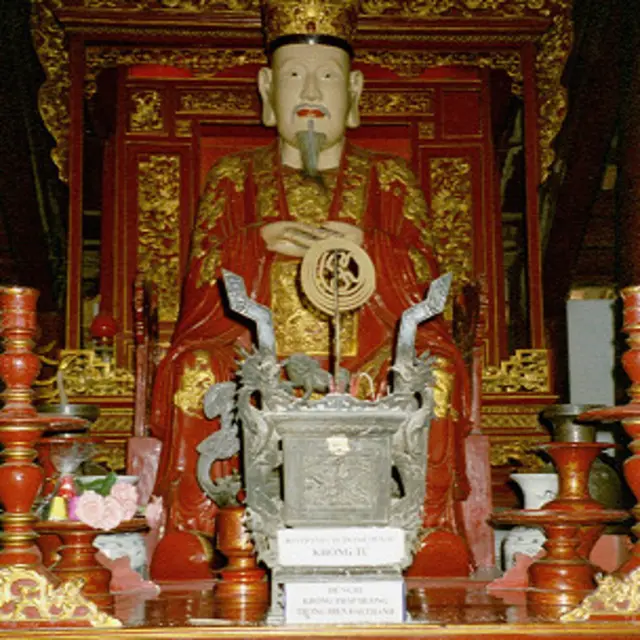Đây chính là hệ quả của một nền giáo dục bị chi phối bởi tư tưởng Khổng Tử coi thầy cô là cha mẹ