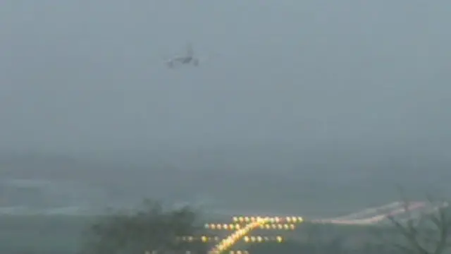 Avião em Aberdeen. | Foto: BBC