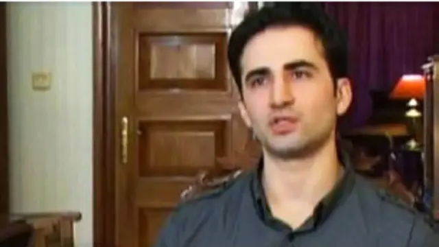 نمایی از برنامه 'اعترافات' امیر حکمتی که از تلویزیون ایران پخش شده است