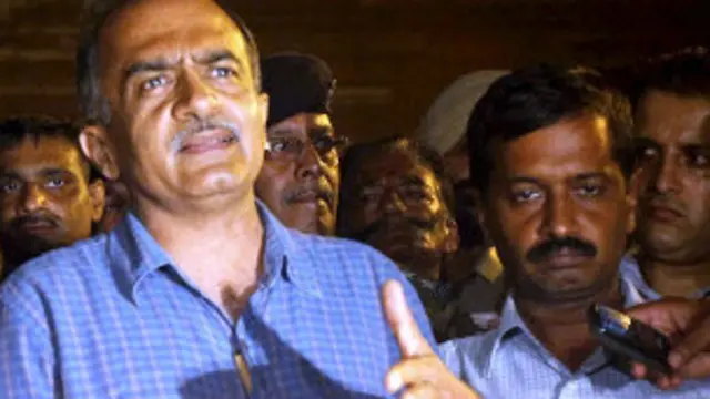 प्रशांत भूषण और अरविंद केजरीवाल