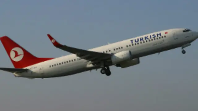 Turkish airline ayaa noqotay diyaaradii ugu horaysay ee u duusha Muqdisho