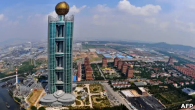 Небоскреб Лонцзи в Китае