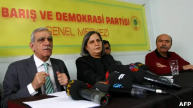 BDP milletvekillerinin basın toplantısı