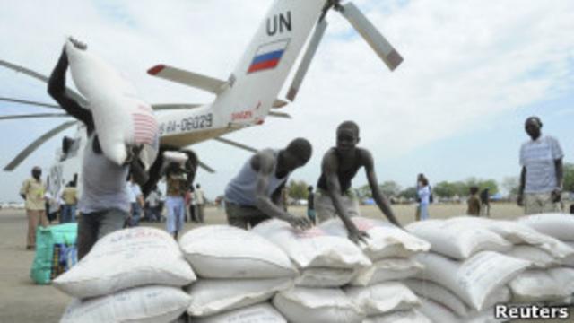 Вертолет миссии ООН в Судане