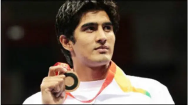 इटली के मिलान शहर में हुई विश्व मुक्केबाज़ी चैंपियनशिप में भी विजेंदर को काँस्य पदक मिला