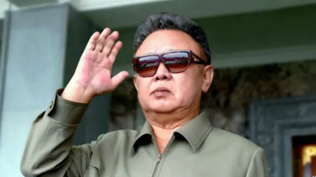 Cố lãnh tụ Kim Jong-il từng lo ngại kinh tế sụp đổ