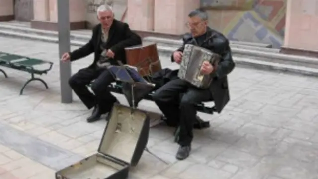Ermənistan əhalisi özünü xoşbəxt hesab edən ölkələr siyahısına düşüb. 