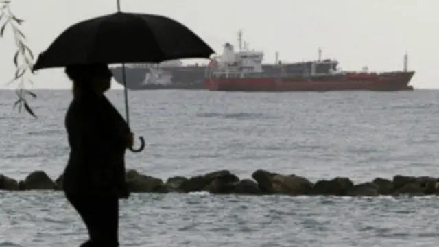 Limasol'a sığınan Rus yük gemisi