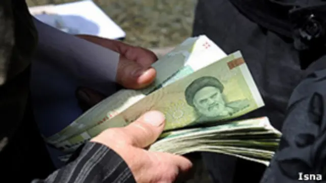 دولت برای پرداخت یارانه نقدی با کسری بودجه شدید رو به روست