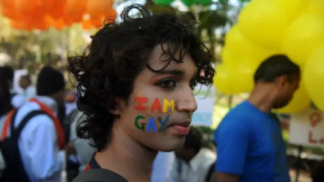 کئی مذہبی اور سماجی تنظمیں ہم جنس پرستی کے خلاف مہم چلا رہی ہیں