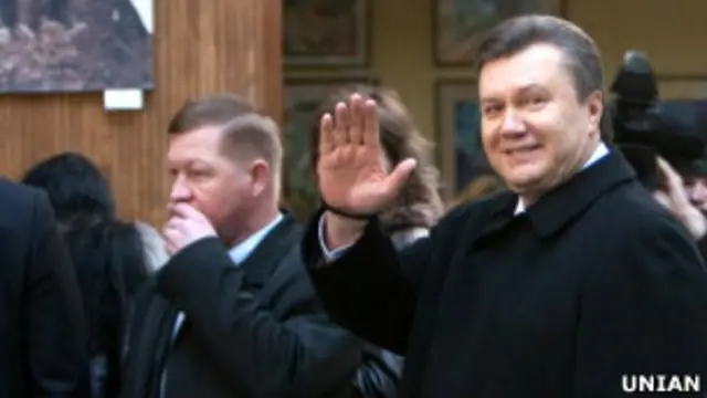 Висвітлення діяльності президента - одне з завдань державних ТРК, кажуть у Держкомтелерадіо