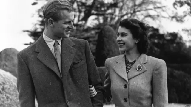 Ноябрь 1947: Принцесса Елизавета и принц Филипп, герцог Эдинбургский